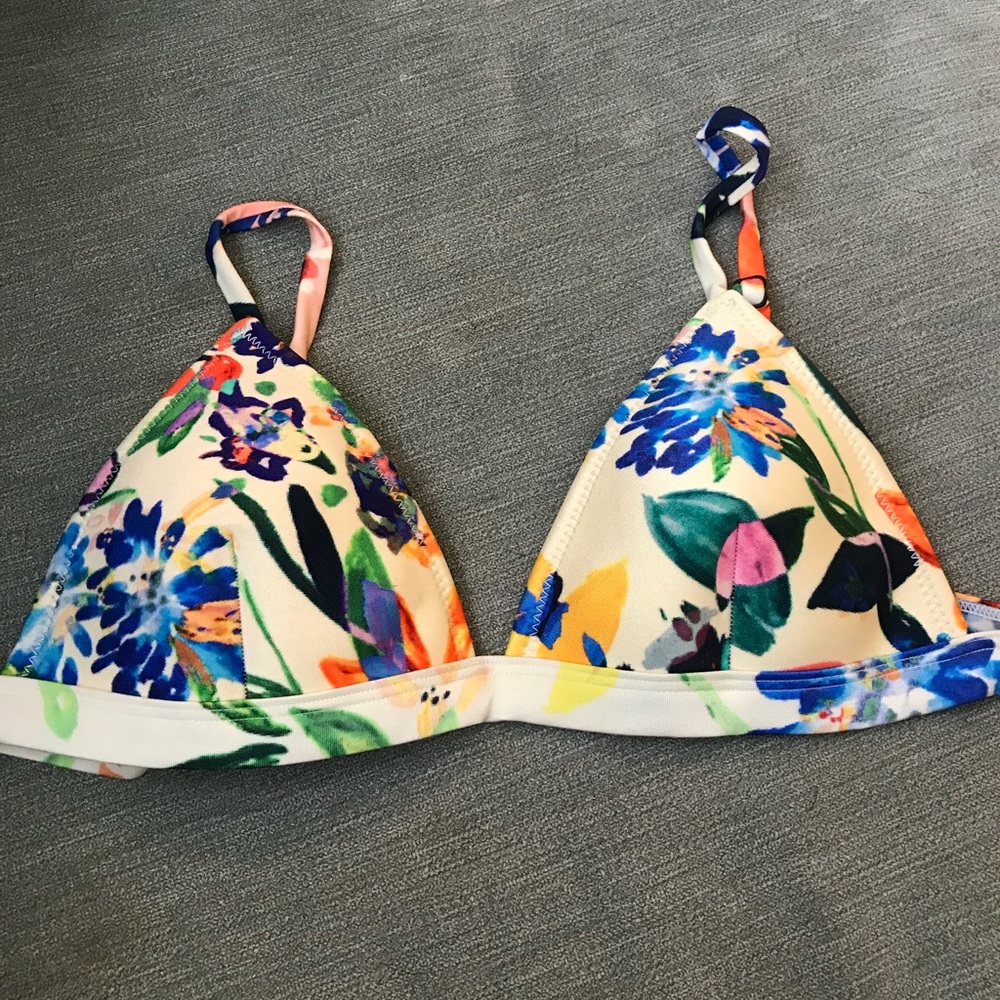 Floral Triangl Bikini Top